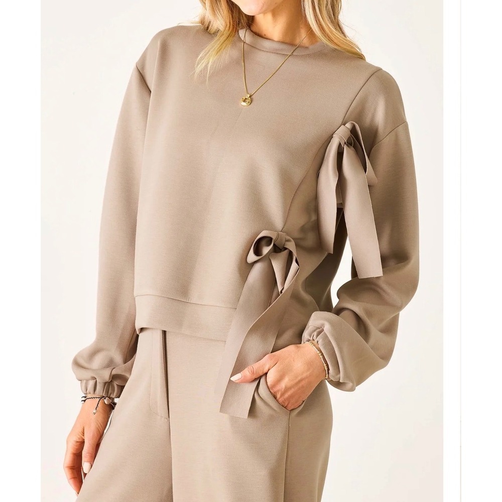 Voyageur by Mersea Womens Taupe Scuba Side Bow Sweatshirt Made in Italy Size M